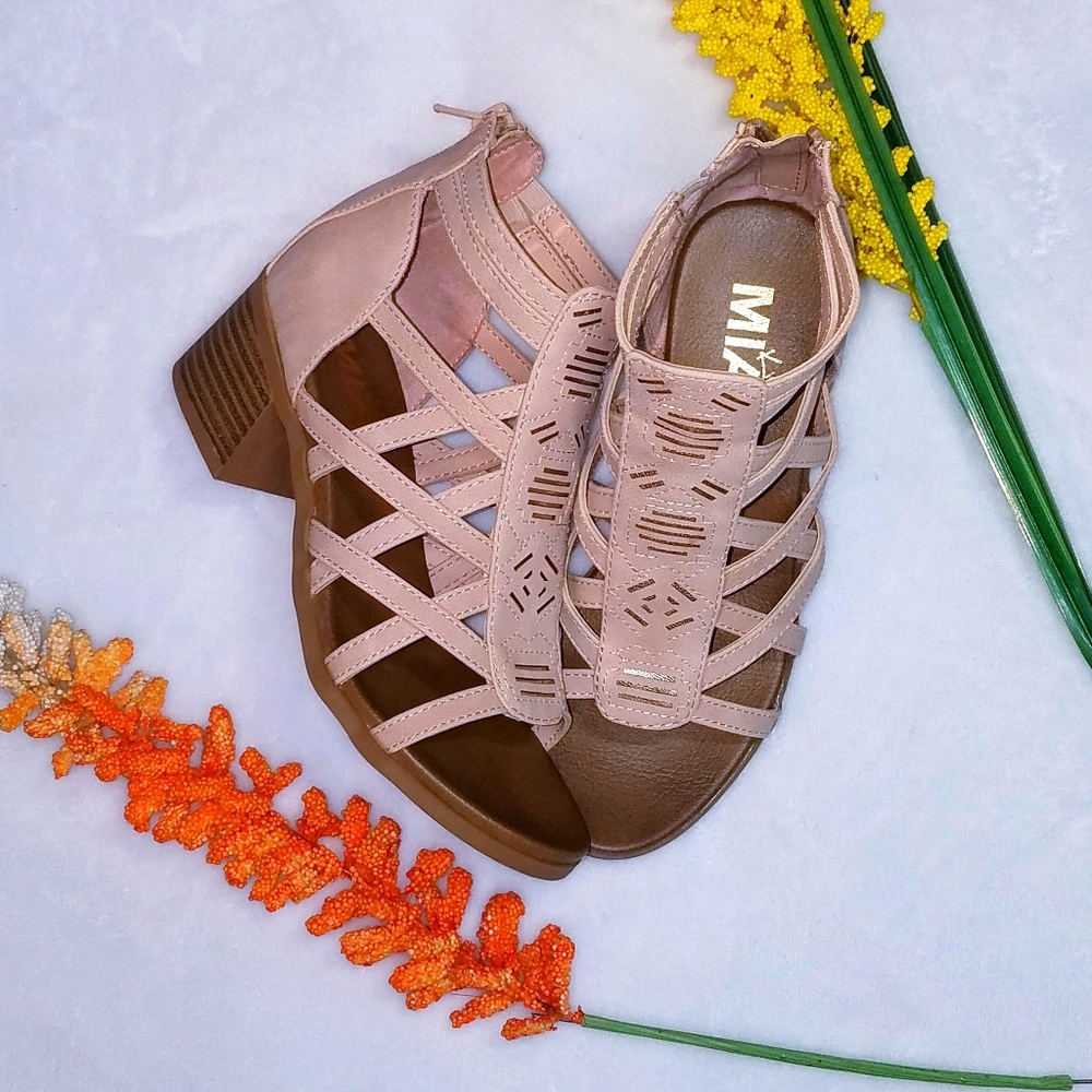 Girls Heeled Sandals